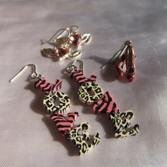 🌈Deal! Chic Pink Earrings Pack🌈 - Picture 1 of 5